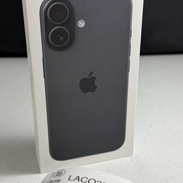 Apple iPhone 17 - Unlocked, 256 GB, Black, A3258