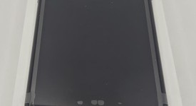 Mint
													Apple iPhone Xr - Unlocked, Black, 64 GB, A1984, photo 3 of 12