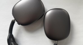 Used
													Apple AirPods Max - Gray, photo 2 of 3