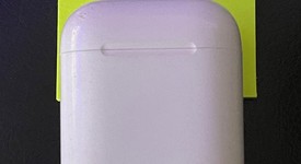 Used
													Apple AirPods 2nd Gen - Lightning Case, photo 2 of 5