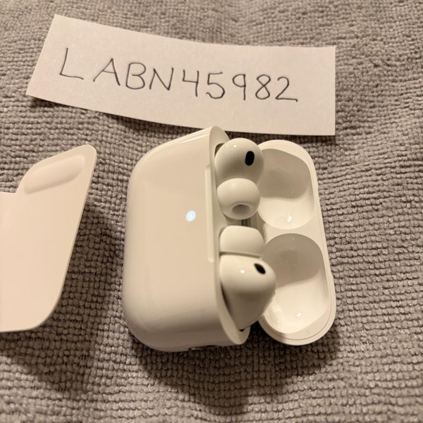 Apple AirPods Pro 3