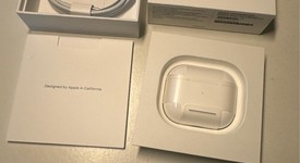 Used
													Apple AirPods 3rd Gen - Lightning Case, photo 1 of 3