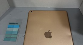 Fair
													Apple iPad 7th Gen - Wi-Fi, Gold, 32 GB, A2197, photo 3 of 5