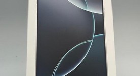 Mint
													Apple iPhone 16 Pro Max - Unlocked, White, 256 GB, A3084, photo 2 of 7