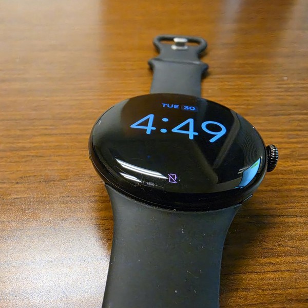 Google Pixel Watch 4 - Verizon, Black, 45mm, LTE