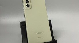 Good
													Samsung Galaxy S21 FE 5G - T-Mobile, Olive, 128 GB, 6 GB, SM-G990U, photo 2 of 8