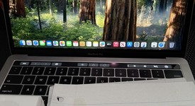 Good
													MacBook Pro 2016 (With Touch Bar) - 13" - Gray, 512 GB, 16 GB, photo 2 of 9