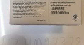New
													Apple AirPods Pro 2nd Gen - USB-C, photo 3 of 5