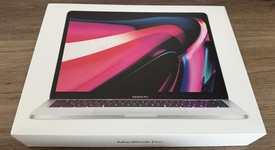 Good
													MacBook Pro 2022 - 13" - Apple M2, Silver, 1 TB, 24 GB, photo 1 of 15
