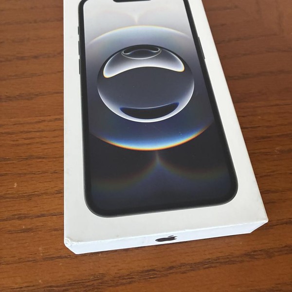 Apple iPhone 16e - Cricket, 128 GB, Black, A3212