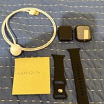 Good Apple Watch SE 1st Gen 44mm - Gray, A2352 - GPS, Aluminum