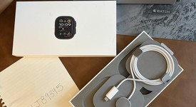 Good
													Apple Watch Ultra 2 49mm - Verizon, Black, A2986, photo 4 of 10