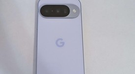Mint
													Google Pixel 10 - Unlocked, Frost, 128 GB, GLBW0, photo 3 of 7