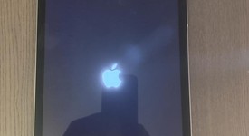 Fair
													Apple iPad Air 4th Gen - AT&T, Gray, 64 GB, A2324, photo 3 of 11