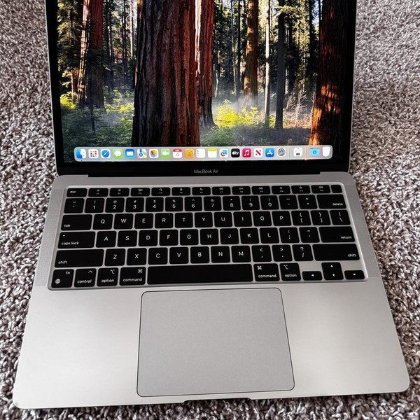 MacBook Air 2020 - 13 inch - 256 GB, Gray, 8 GB, Apple M1
