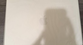 Mint
													MacBook Air 2025 (M4) - 15" - Apple M4, Silver, 512 GB, 16 GB, photo 2 of 8