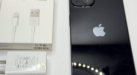 Fair
													Apple iPhone 13 - Unlocked, Midnight, 128 GB, A2482, photo 4 of 5
