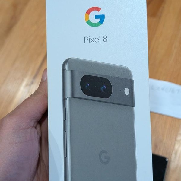 Google Pixel 8 - Unlocked, 128 GB, Hazel, 8 GB, G9BQD, Sub-6 5G
