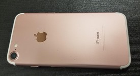 Good
													Apple iPhone 7 - Unlocked, Rose Gold, 32 GB, A1660, photo 4 of 5