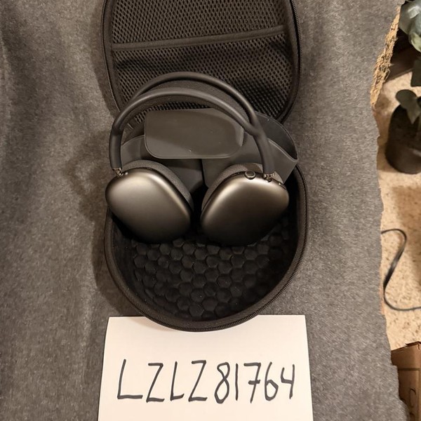 Apple AirPods Max - Gray