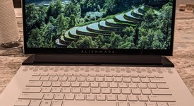 Mint
													Dell Alienware Laptop, photo 2 of 8