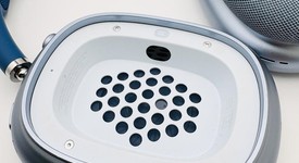 Used
													Apple AirPods Max - Sky Blue, photo 2 of 9