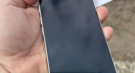 Mint
													Apple iPhone 17 - Unlocked, White, 256 GB, A3258, photo 4 of 11