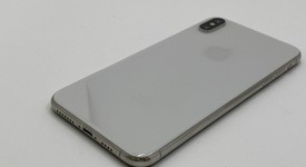 Good
													Apple iPhone Xs Max - Unlocked, Silver, 256 GB, A1921, photo 4 of 6