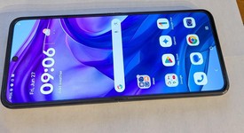 Mint
													Motorola Razr Plus (2024) - T-Mobile, Navy Blue, 256 GB, 12 GB, photo 2 of 7