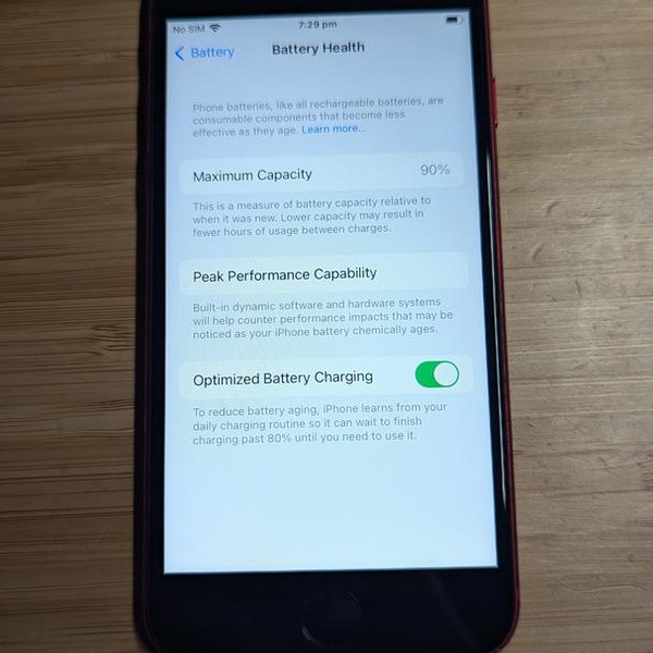 Apple iPhone SE 3rd Gen 2022 - Unlocked, 64 GB, Red, A2595