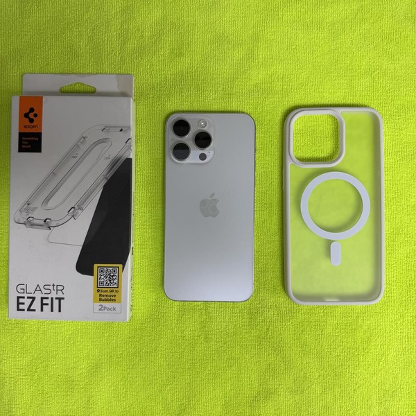 Apple iPhone 15 Pro Max - Unlocked, 256 GB, White, A2849