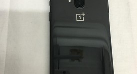 Good
													OnePlus 8 Pro - Unlocked, Black, 128 GB, 8 GB, IN2025, photo 3 of 8