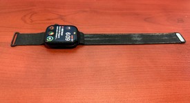 Good
													Apple Watch Series 8 45mm - Midnight, A2771 - GPS, Aluminum, photo 1 of 5