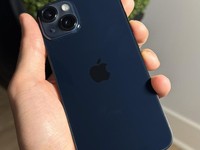 Apple iPhone 14