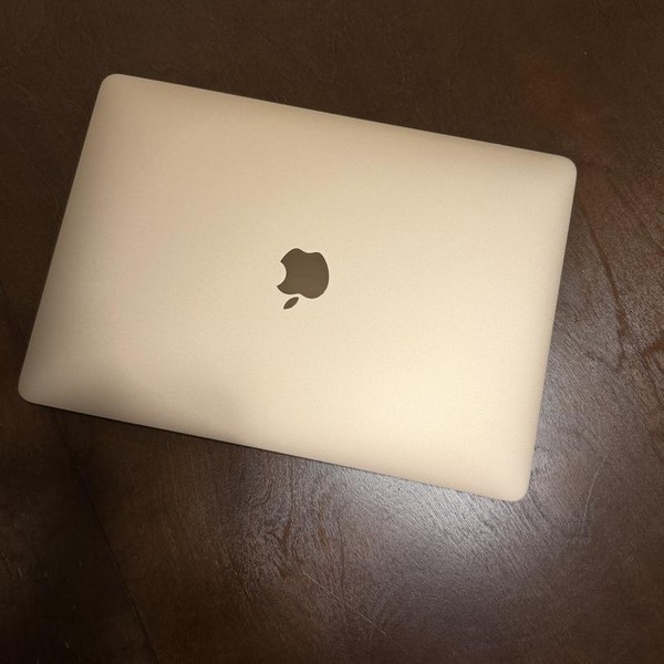 MacBook Air 2020 - 13 inch - 256 GB, Gold, 8 GB, Intel Core i3