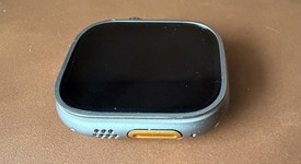 Good
													Apple Watch Ultra 49mm - Unlocked, Titanium, A2622, photo 3 of 7