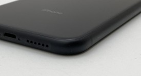 Fair
													Apple iPhone Xr - Unlocked, Black, 64 GB, A1984, photo 5 of 8