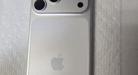 Mint
													Apple iPhone 17 Pro Max - Unlocked, Silver, 256 GB, A3257, photo 5 of 12