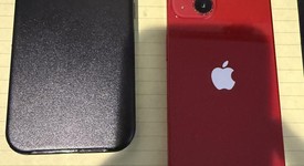Good
													Apple iPhone 13 - AT&T, Red, 128 GB, A2482, photo 2 of 2