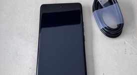 Mint
													Motorola Edge (2023) - Unlocked, Black, 256 GB, 8 GB, photo 3 of 10