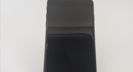 Good
													Apple iPhone 7 Plus - Unlocked, Jet Black, 32 GB, A1661, photo 3 of 4