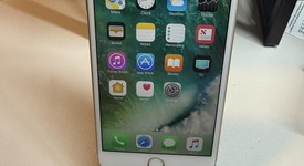 Good
													Apple iPhone 6S Plus - Unlocked, Gold, 16 GB, A1634, photo 5 of 5