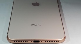Mint
													Apple iPhone 8 Plus - AT&T, Gold, 64 GB, A1864, photo 5 of 12