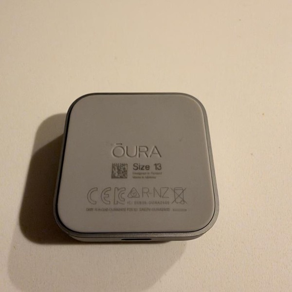 Oura Ring Gen 4 - Stealth, Size 13