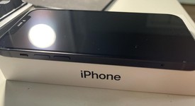 Mint
													Apple iPhone 12 - Unlocked, Black, 64 GB, A2172, photo 4 of 7