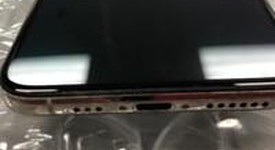 Fair
													Apple iPhone Xs - Unlocked, Silver, 256 GB, A1920, photo 1 of 5