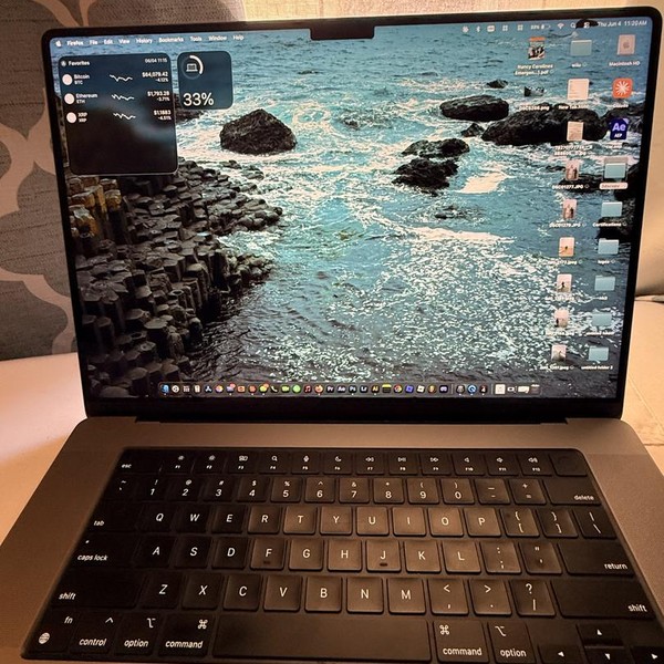 MacBook Pro 2023 - 16 inch - 512 GB, Silver, 16 GB, Apple M2 Pro 12-core