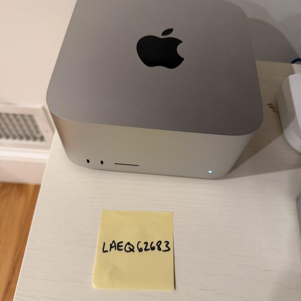 Mac Studio 2025 - 2 TB, 256 GB, Apple M3 Ultra 28-core