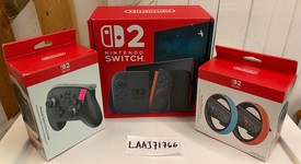 Mint
													Nintendo Switch 2 - Red & Blue, Standard, photo 4 of 4