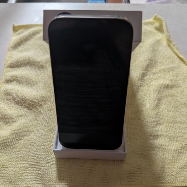 Apple iPhone 16 Pro - Unlocked, 256 GB, Natural, A3083